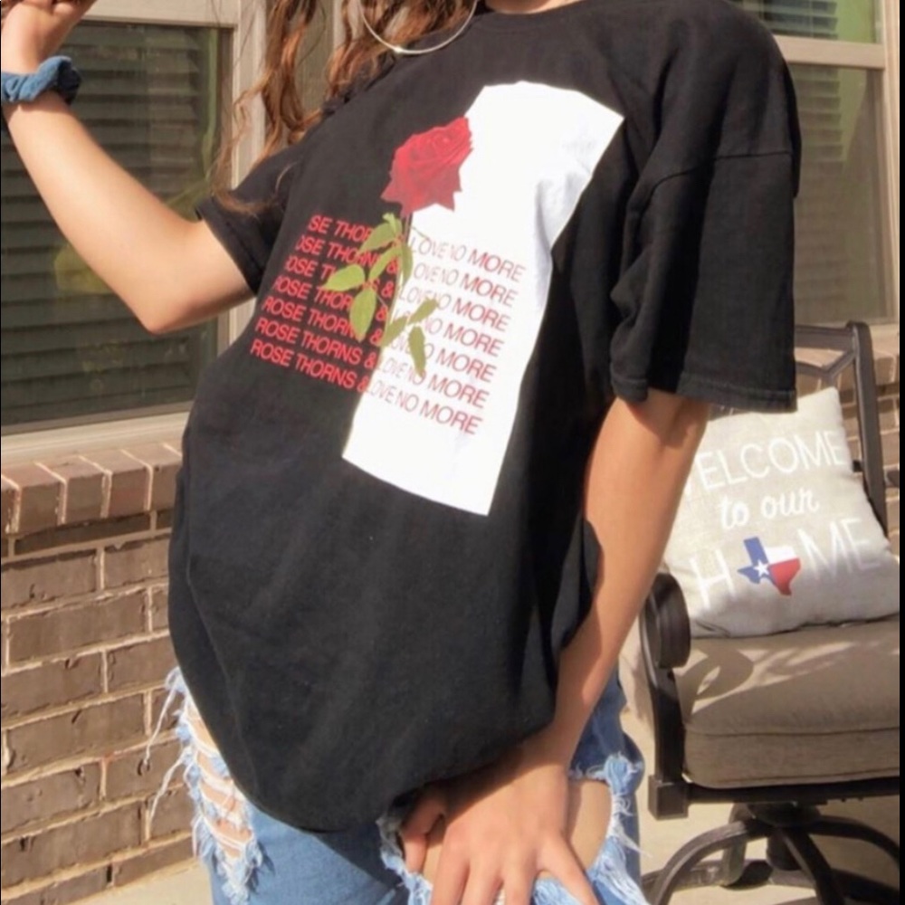 Blue Crown No More Love Tee